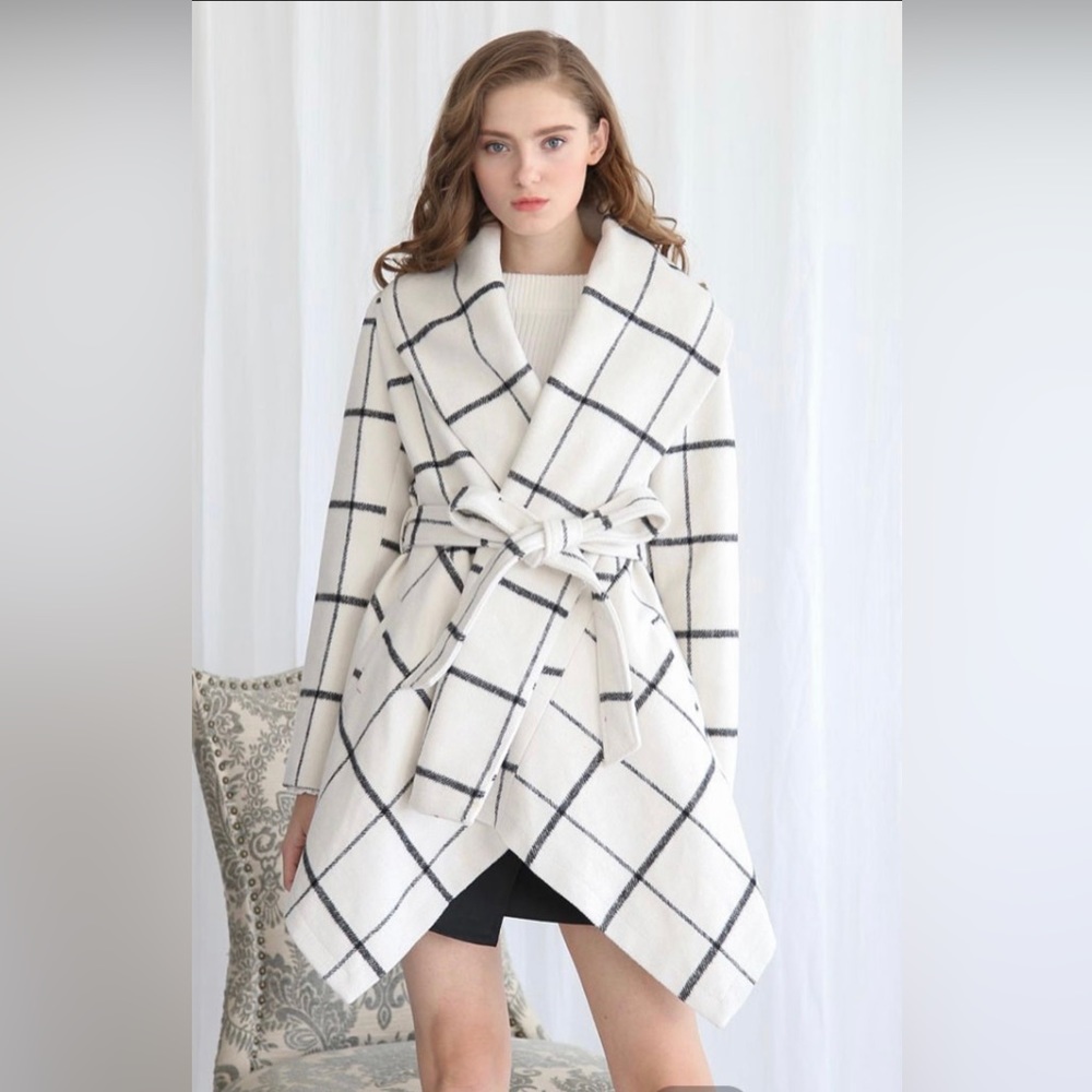 Luxury Wool Coat “Prairie Grid Rabato coat” in white-size medium